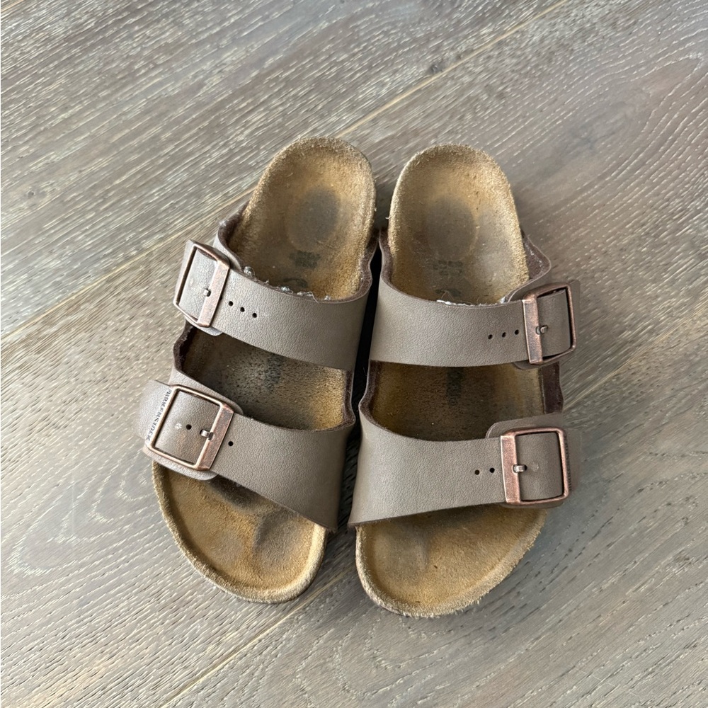 Birkenstocks Kids Sandals - Picture 1 of 8